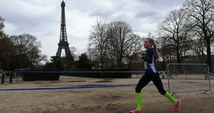 Zápisník z Paříže: Vydařené závody a přátelství pod Eiffelovkou